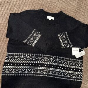 CeCe Men's Black and White Crewneck Sweater